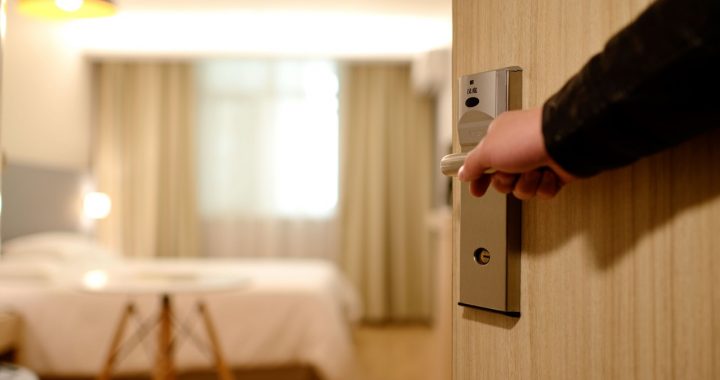 airbnb door opening 3 tips to maximize profits